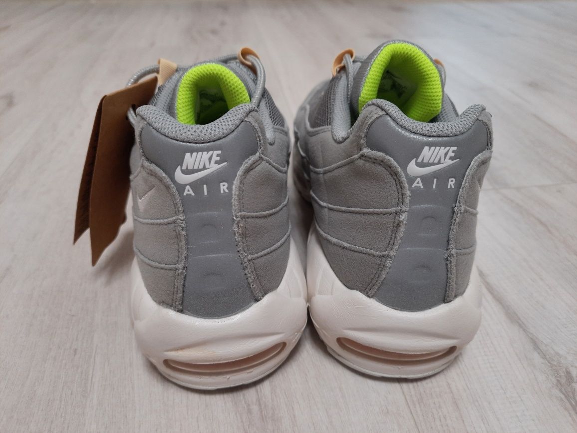 Оригінальні чоловічі кросівки Nike Air Max 95 Next Nature (FJ4826-001)