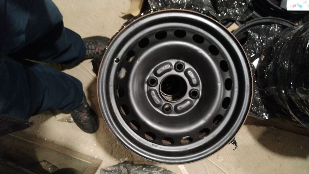 Диски Мицубиси Хюндай Ніссан 4×114.3/6J/R15/ET-44  ;є 4+4 шт !!