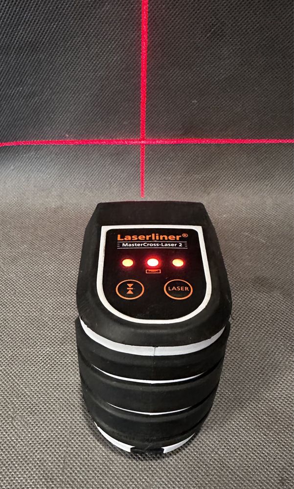 Laser liniowo-krzyżowy Laserliner MasterCross 2 idealny stan