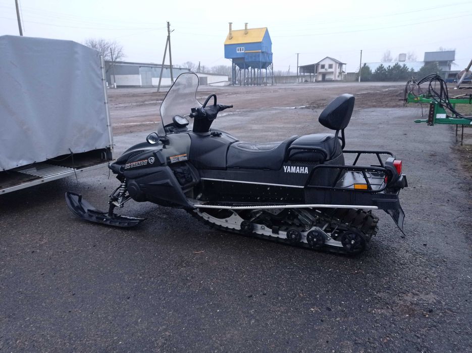 Снігохід Yamaha RS Viking