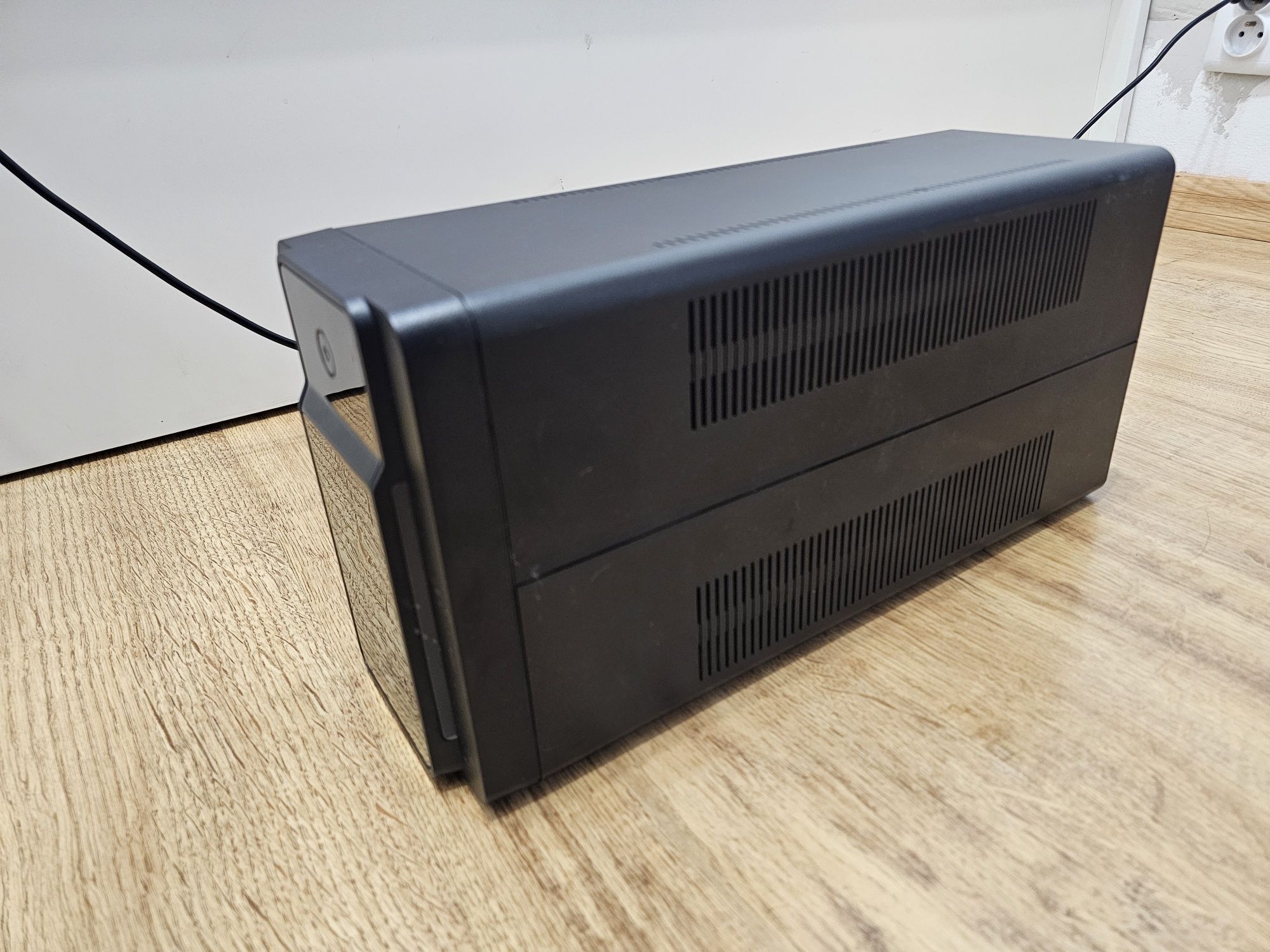 Zasilacz awaryjny UPS APC EASY-UPS 1200VA 650W