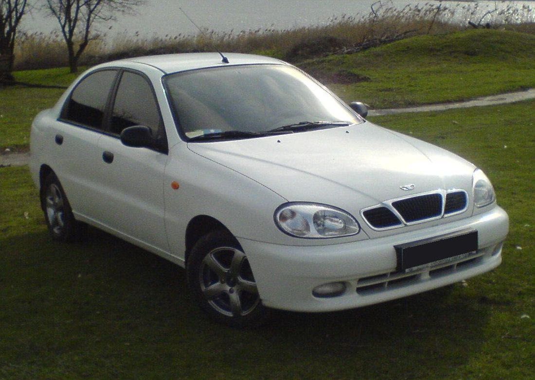 Вітрове скло Daewoo Lanos ЗАЗ Сенс