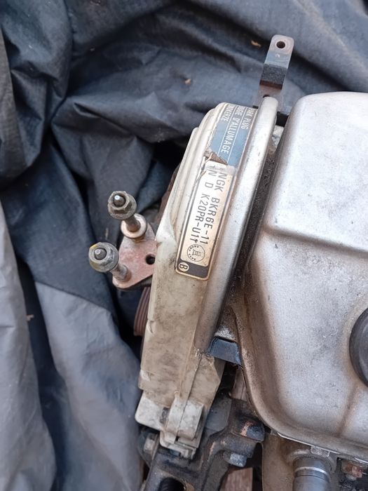 Vendo motor Honda civic 1.4 16v esta bom preço