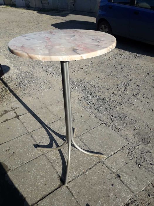 Стулья и столы б/у