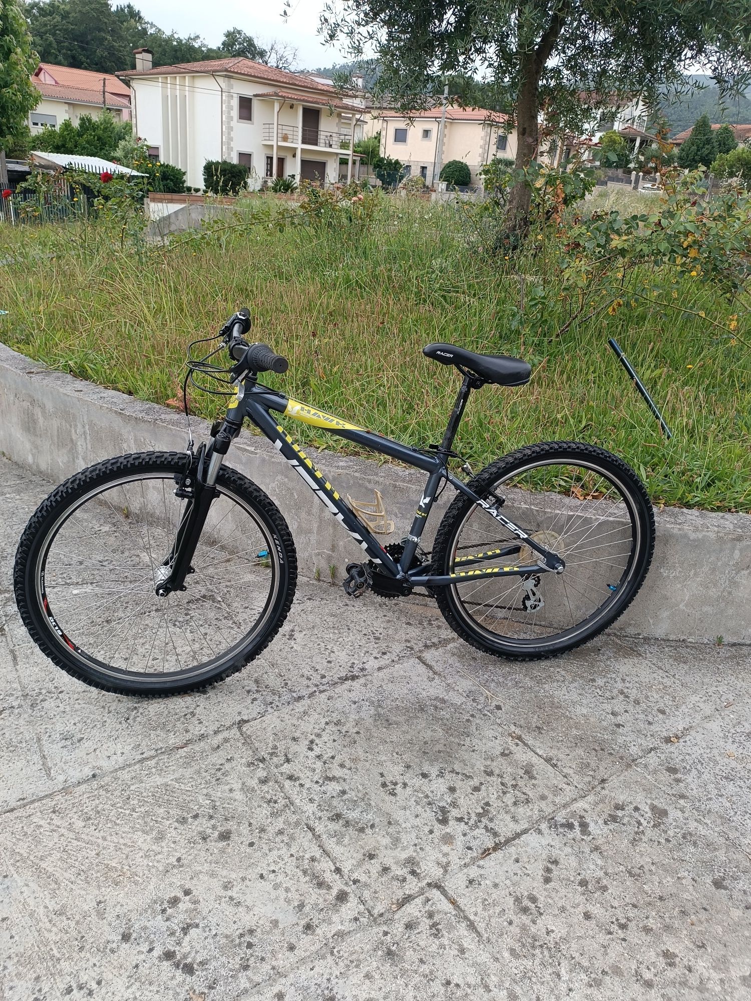 Bicicleta BTT R26