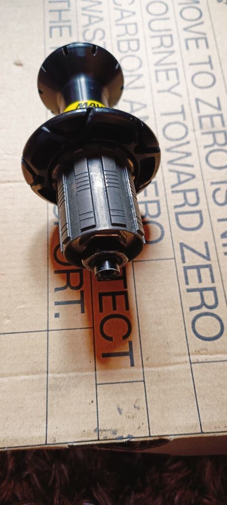 Cubo roda traseira MAVIC