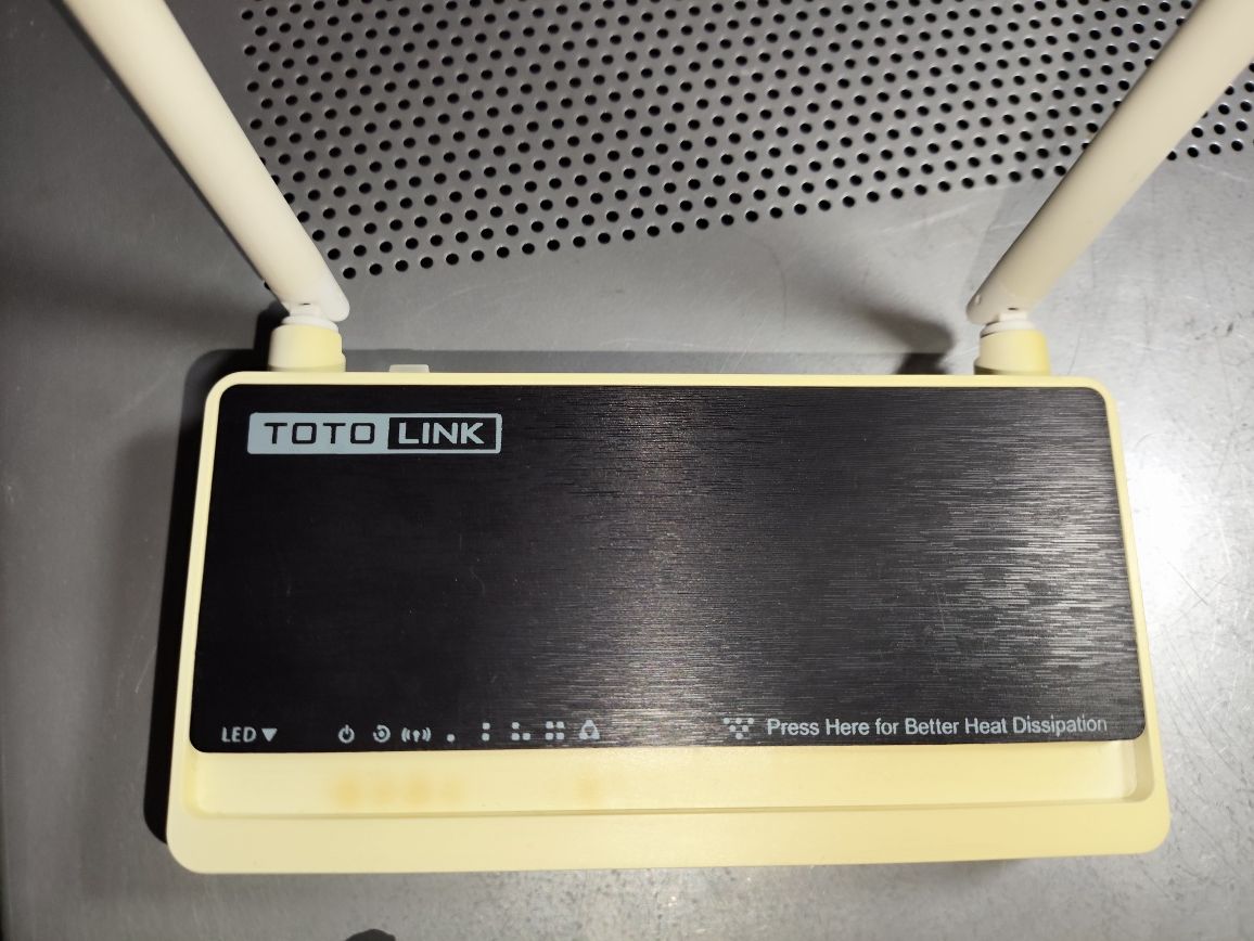 Wi-Fi роутер,маршрутизатор TOTOLINK N300RT