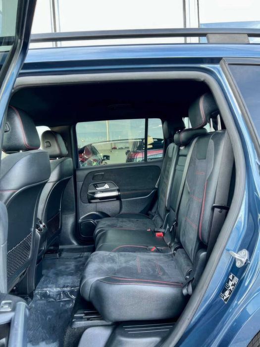 Mercedes-Benz EQB EQB 300 4MATIC      2022