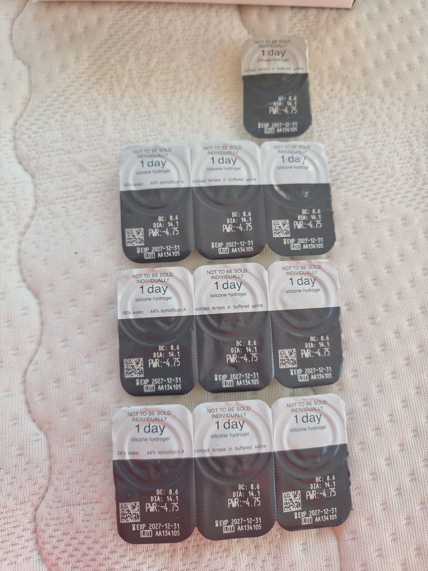 Soczewki kontaktowe -4.75 iWear activ