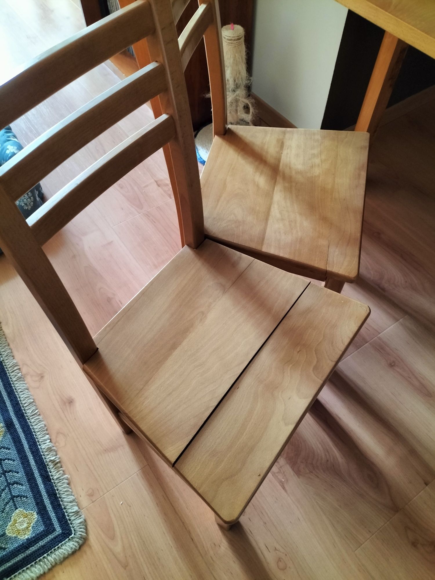 Mesa extensível+ 4 cadeiras