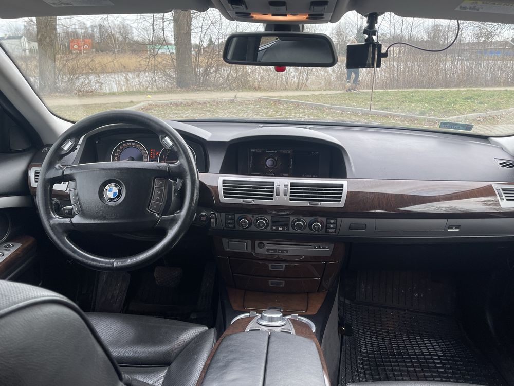 BMW e66  750iL 4.8 benzyna gaz Long