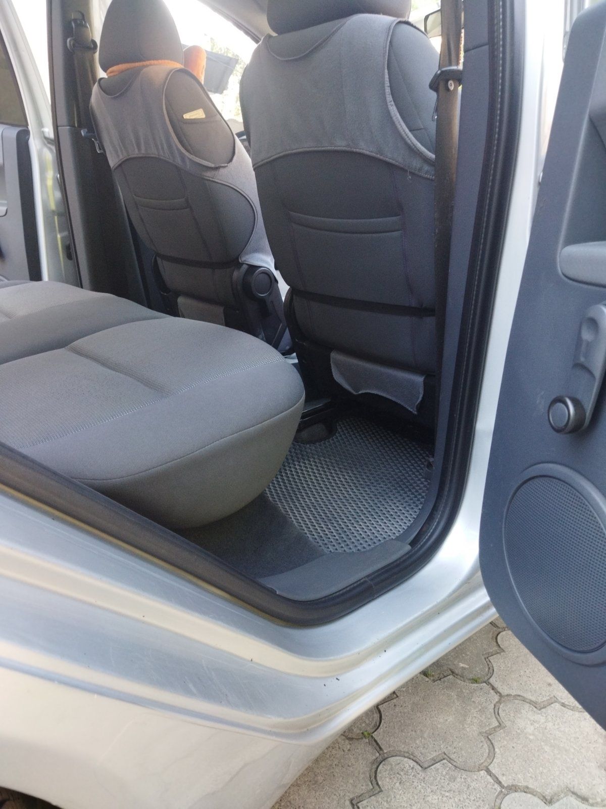 Продам Mitsubishi Colt 1,3 2005