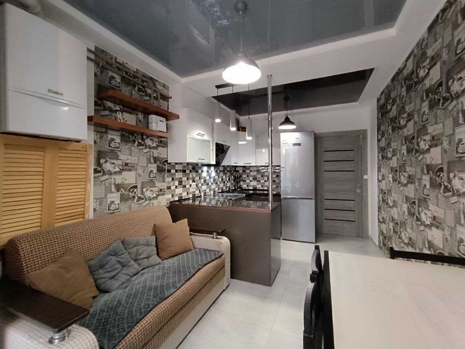 Продається укомплектована 1кімнатна квартира в ЖК Містечко Центральне