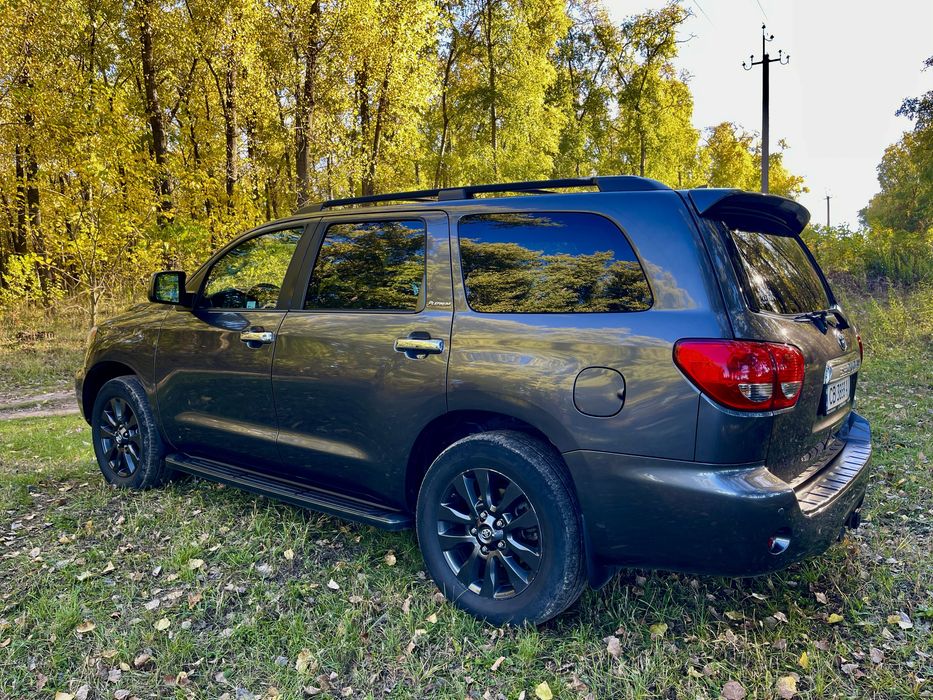 Toyota Sequoia Platinum