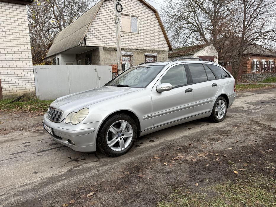 Мерседес с270 ідеальний стан на автоматі