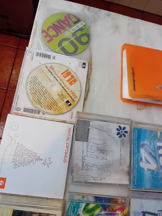 Conjunto de 22 Cd's Diversos Originais