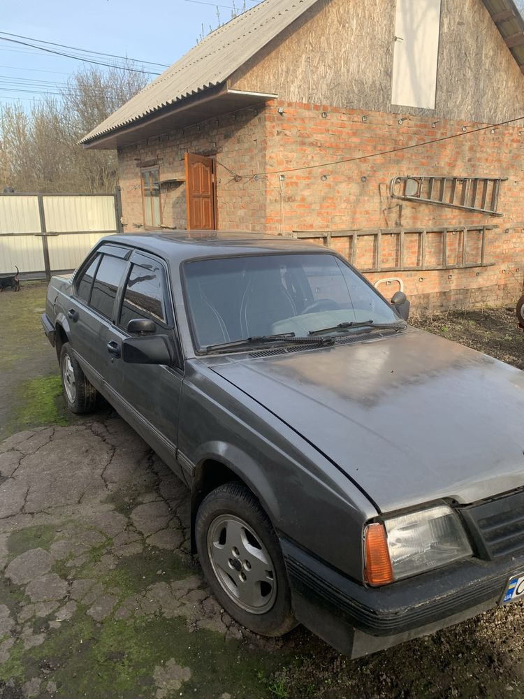 Продам Opel Askona