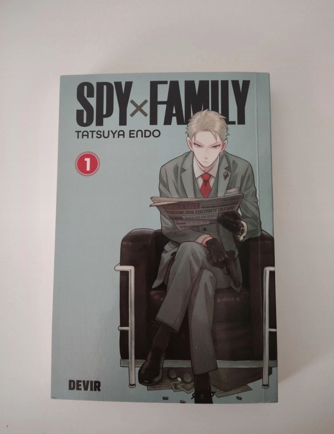 Livro Mangá SpyxFamily 1