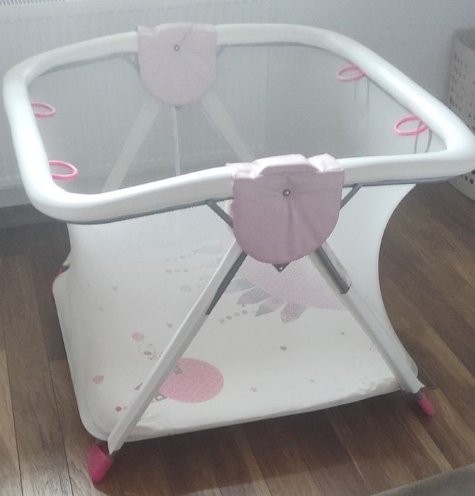 Berber kojec dla dziewczynki