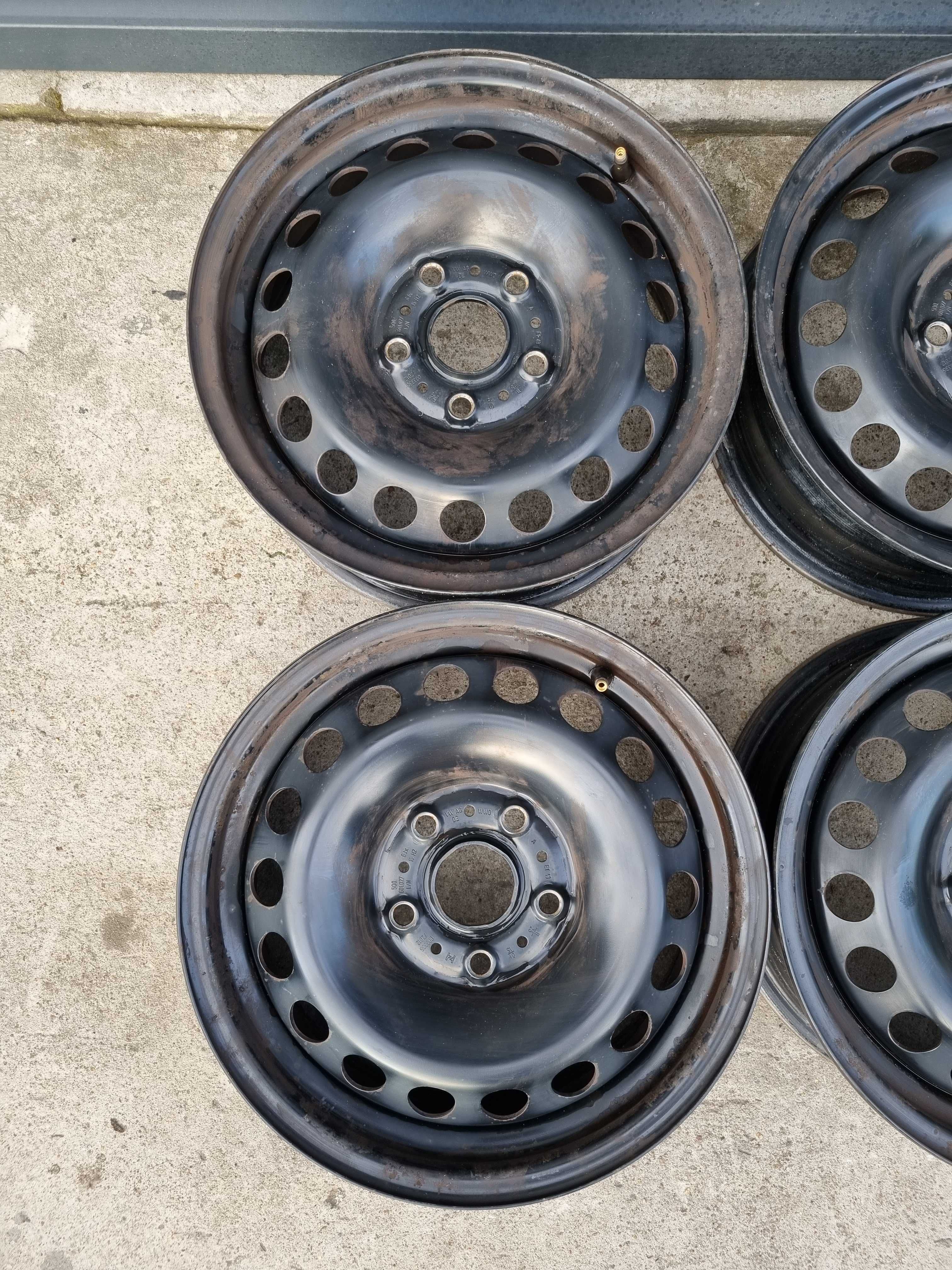 FELGI STALOWE 5x112 R15 6Jx 15 ET43 VW Golf VI VII Octavia KOMPLET F35