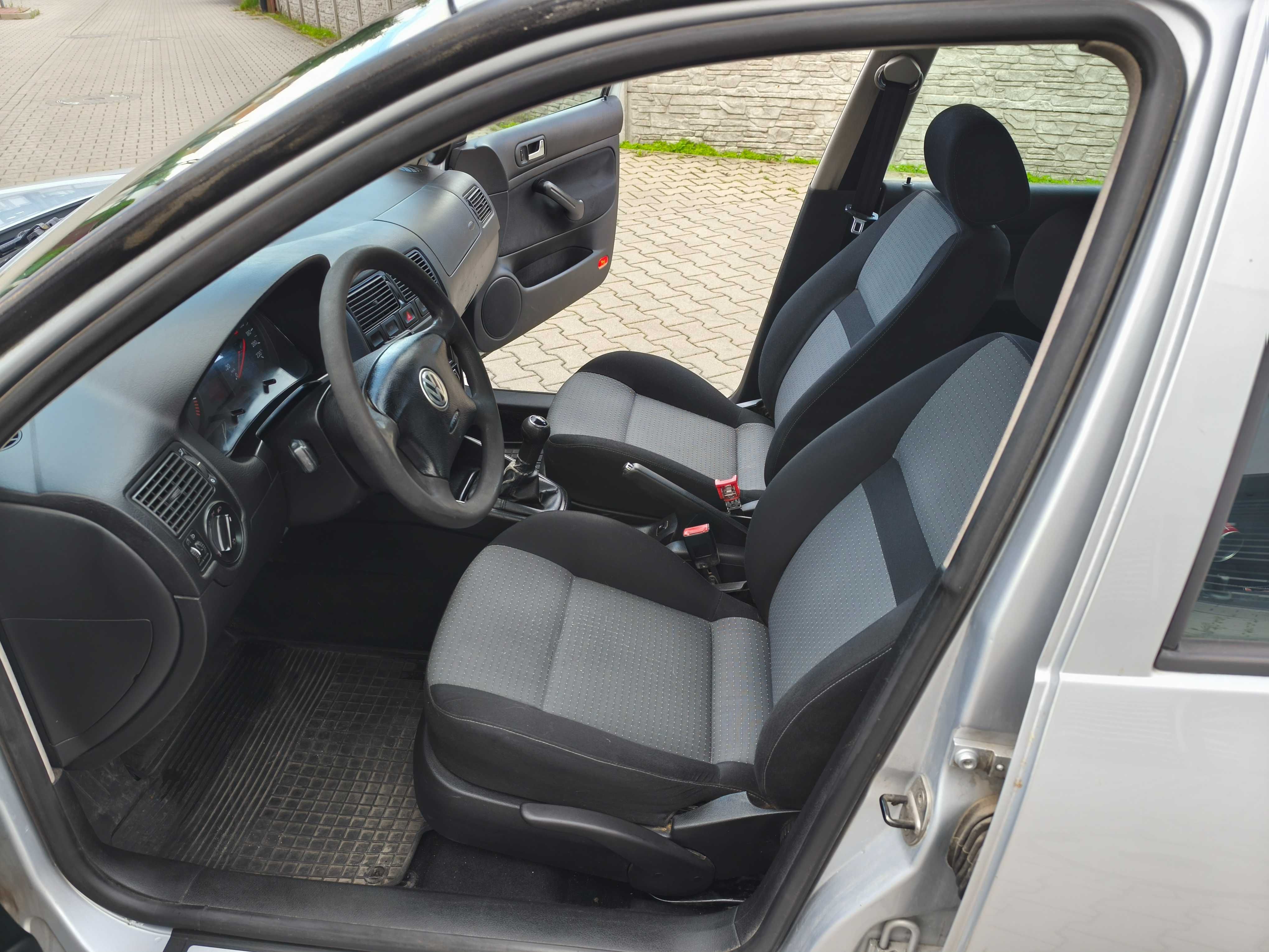 Volkswagen Golf 1.9 SDI sprawna klimatyzacja Hak 2005r.
