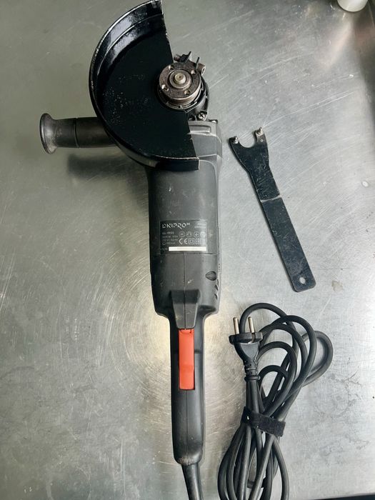 Болгарка DNIPROm CL-190S