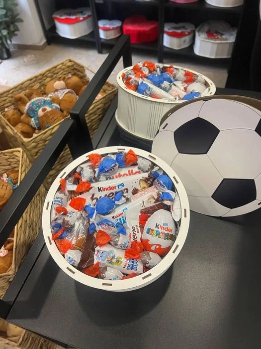 Подарункові бокси на свята