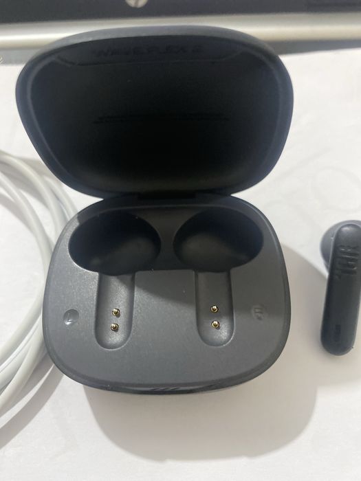 Phones JBL wave Flex 2 (semi novos)