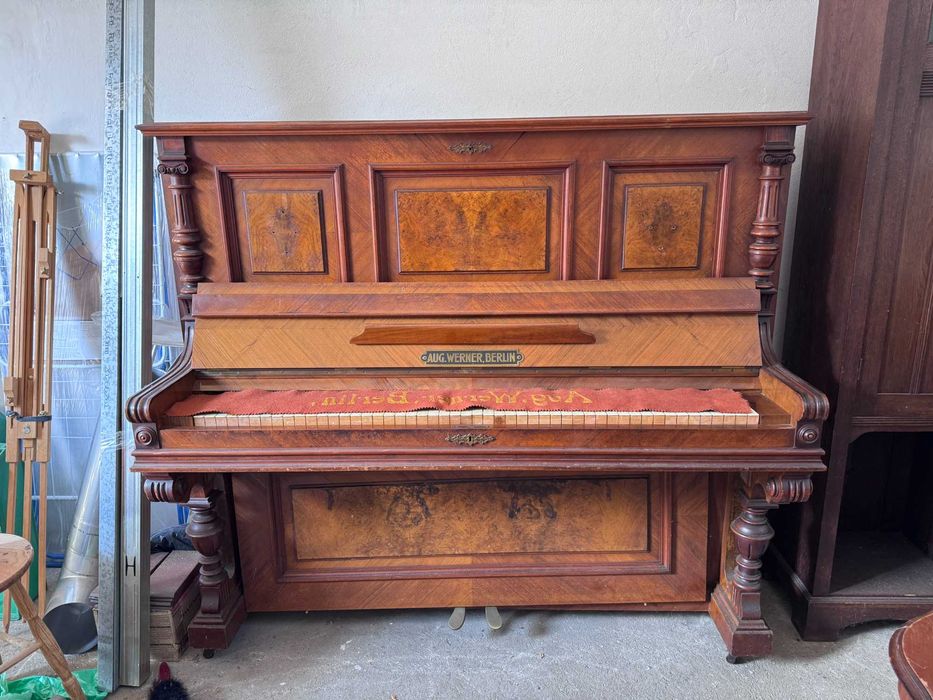 Pianino Aug Werner Berlin