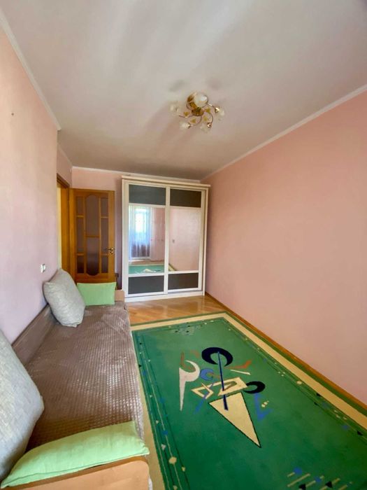 Здам кімнату у 4к.кв. , без проживання власників