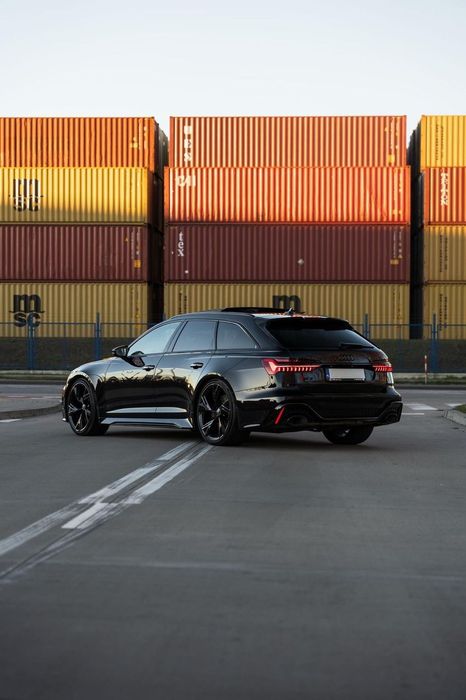 Audi RS6 Avant Audi rs6 c8 performance