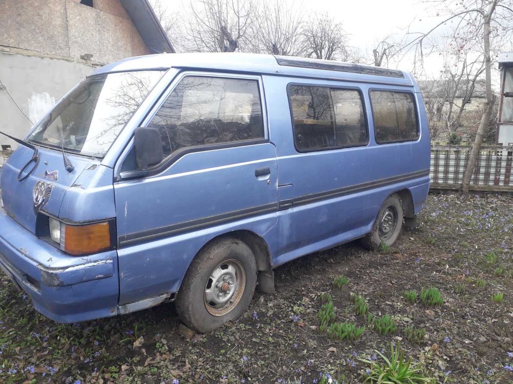 Mitsubishi l300 (Є ВСЕ)