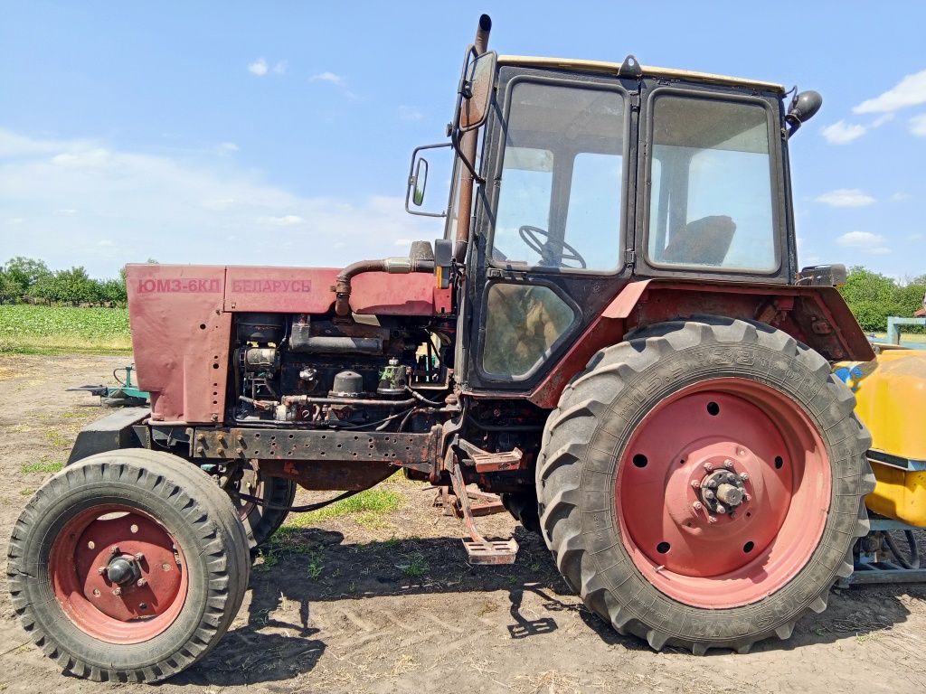 Продам трактор ЮМЗ-6