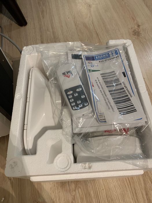 Ar Condicionado 3 em 1 9000 BTU Esfria, ventila e desumidifica