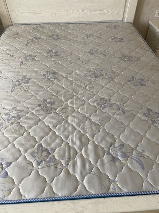 Продається Матрас 160:200
