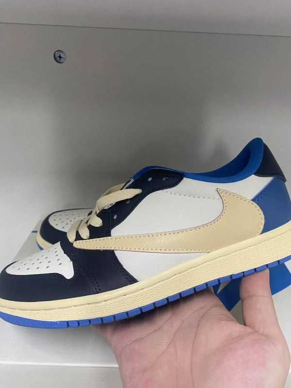 nowy Jordan1Retro Travis Scott Trampki Moda R.43