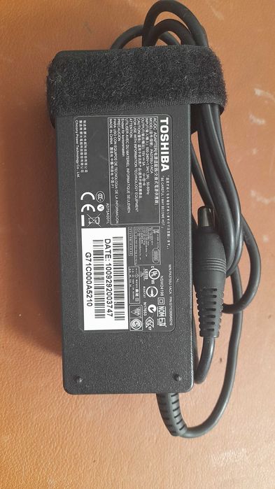 Carregador Toshiba