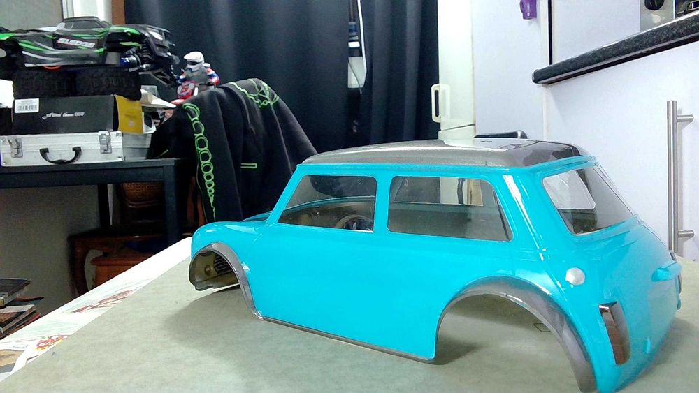 vendo body de mini 1/10