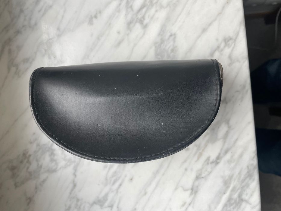 Boss etui na okulary