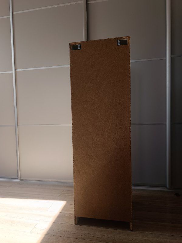 Sprzedam meble IKEA- komoda, szafka nocna