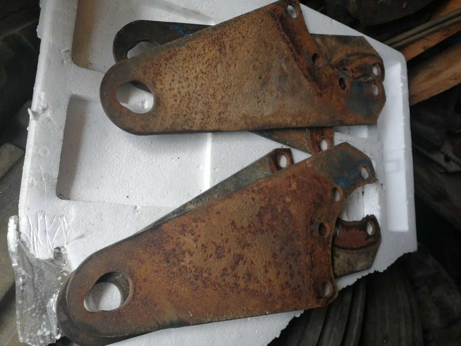 Mocowania ramion dolnych podnośnika,Ursus c325,c328,c330,c355,c360