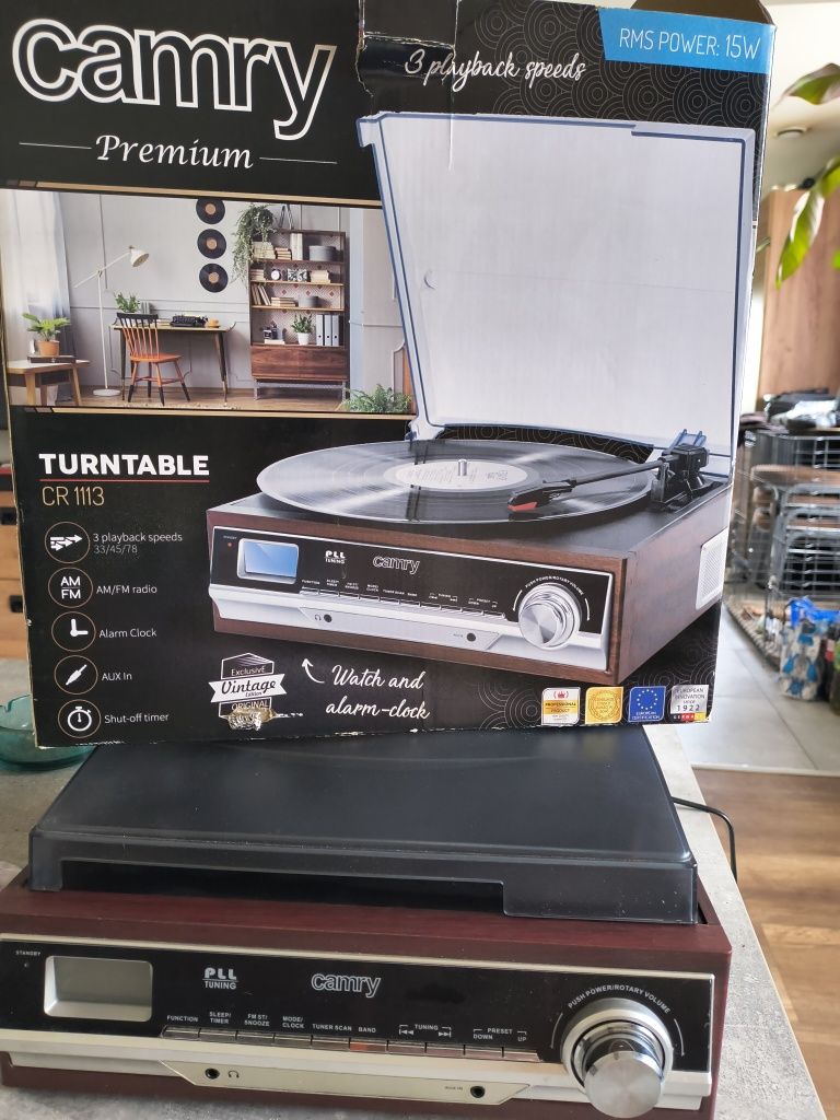 Sprzedam radio,gramofon camry cr1113