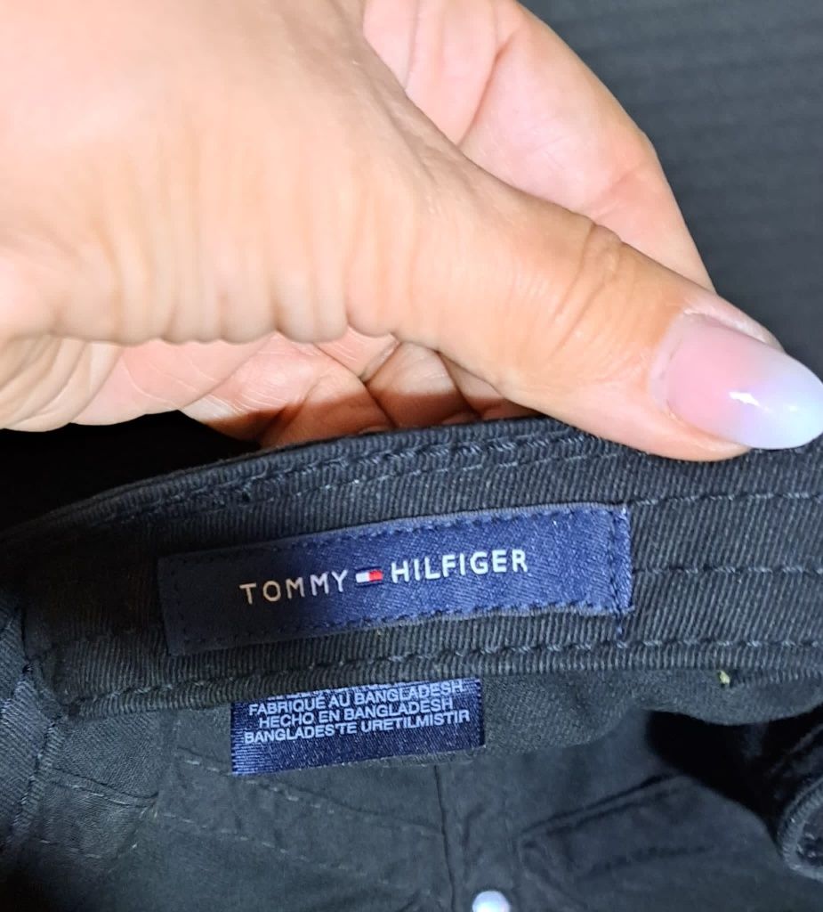 Tommy Hilfiger czapka z daszkiem