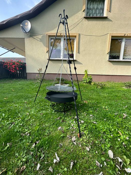 Grill ogrodowy trójnóg 60 komplet