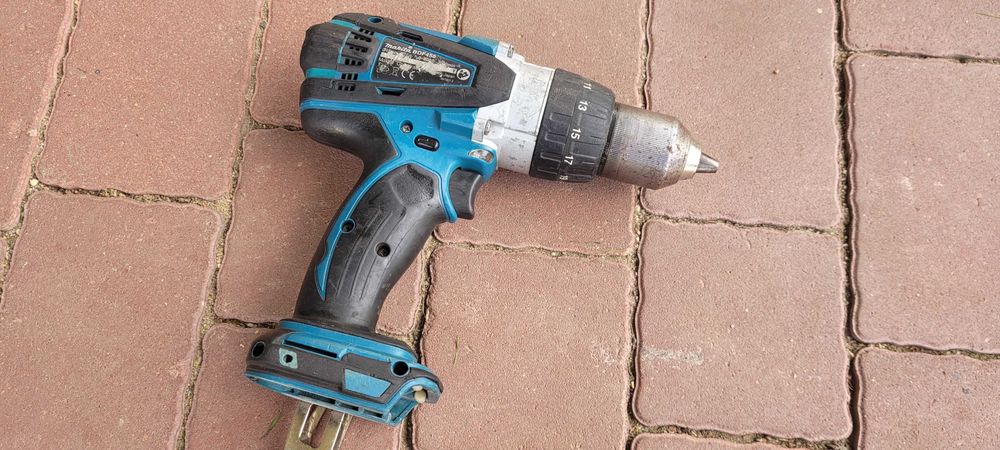 Wkrętarko wiertarka makita BDF 458 18V bardzo mocna