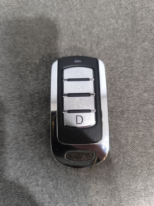 Vendo comando portão novo