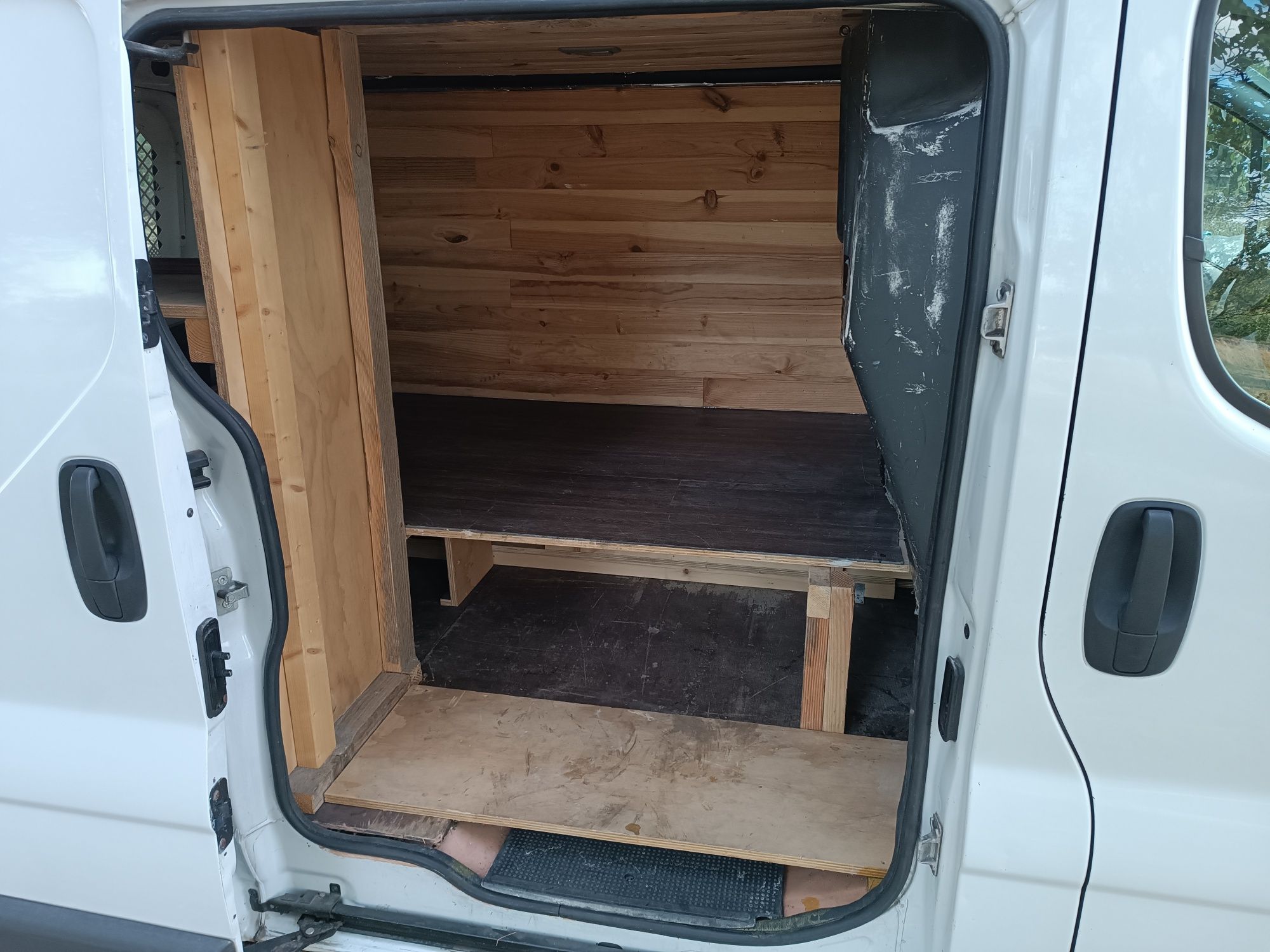 Renault Trafic 1.9 dCi 2006 tylko 141 tyś, Klima, Hak, Alufelgi, Bagaż