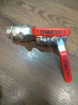 Нові кулькові крани Valtek та Royal Thermo