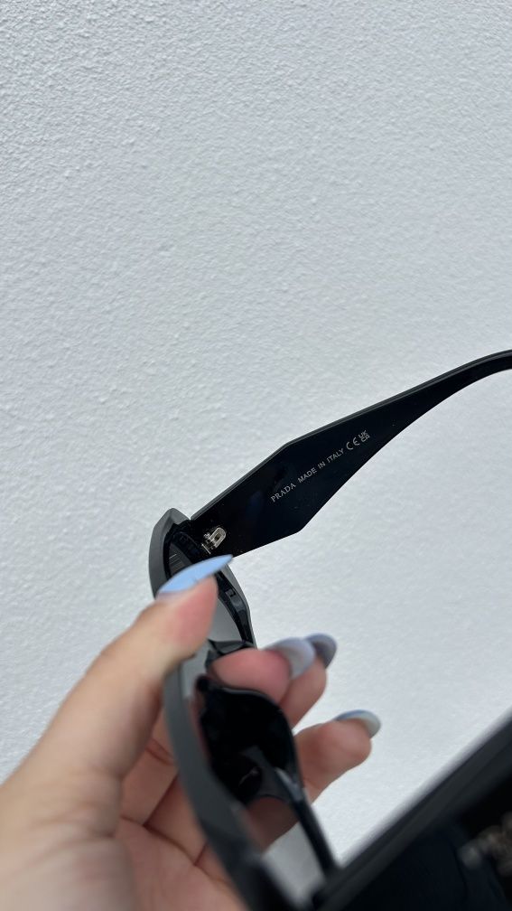 Óculos Prada Symbole Pretos - Novos com recibo