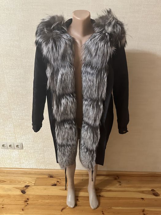 Продам парку,куртку,пальто з натуральним хутром
